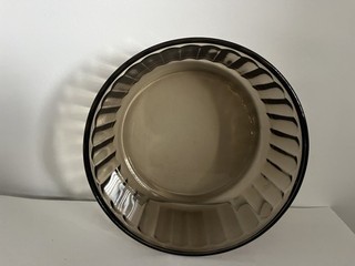 Piatto da portata vintage scanalato ciotola vetro fumè Arcopal retrò con coperchio 21 cm
