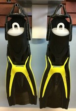 PRESIDENTS DAY SPECIAL TUSA Hyflex Switch Fins w/bungee strap Size M Yellow