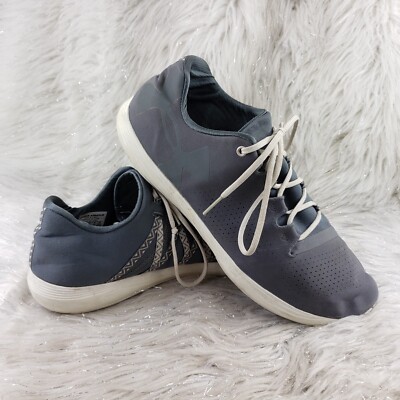 Athletic Shoes Under Armour Women's Street Precision Low