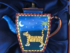 mini TEAPOT ~ Still in the Night ~ Tiger prowls ~ Charlotte di Vita NEW
