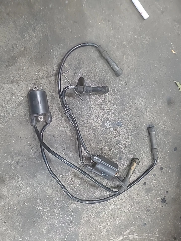 Tapas bujías delanteras y traseras de bobina de encendido Honda Shadow Ace 750 Vt750 1998-2003 Foto 2 de 2