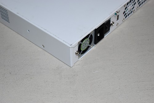 Sophos 4x 10GBe Gigabit Rackmount PFsense Firewall Xeon E3-1225v3 16GB RAM AESNI - Bild 17 von 19