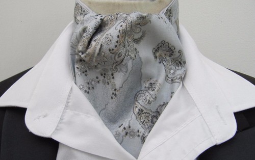 Mens Grey & Silver Paisley Design Cotton Ascot Cravat & Pocket Square - Picture 3 of 5