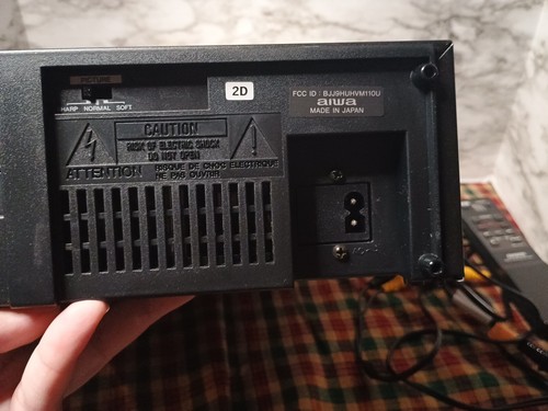 Aiwa HV-M110SSH PAL/MESECAM/NTSC 3.58/4.43 Multi Converter Worldwide VCR M110S - Picture 7 of 7