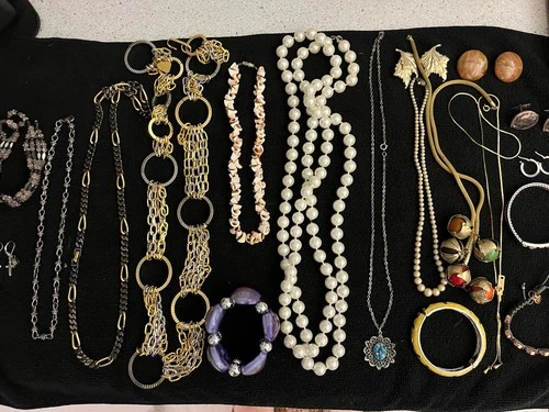 vintage lot of Costume jewelry/ Necklaces, Bracelets, Earrings & Indian Cufflink