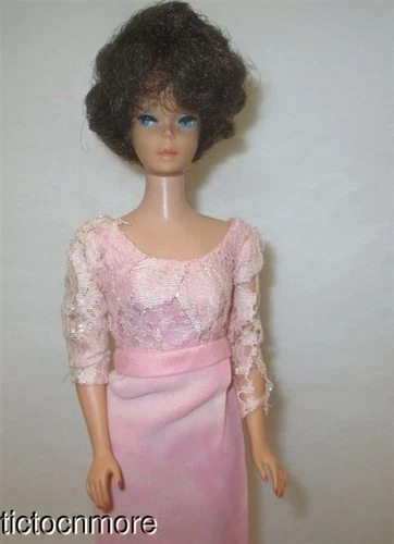 VINTAGE BARBIE BUBBLECUT DOLL DARK BRUNETTE FULL HAIR NICE FACE! NO GREEN