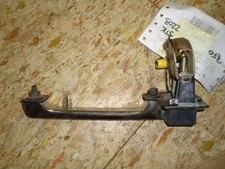 94 FORD F150 DOOR HANDLE 35629