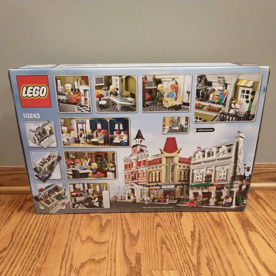 LEGO Creator Expert 10243 Parisian Restaurant - Retired - New & Sealed! - Image 3 of 4