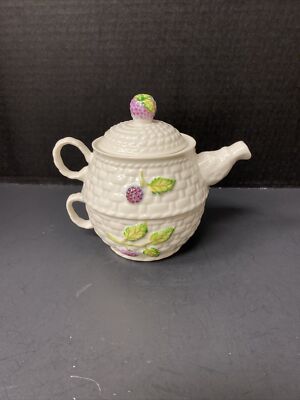 Belleek Tea For One Fruits of the Forest Individual Teapot Cup Stackable 1 Cup