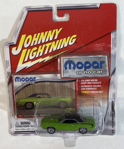 Johnny Lightning  Lightning GREEN 1970 Plymouth Barracuda #15 New In Package - Picture 1 of 3