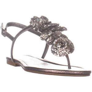jessica simpson flat sandals