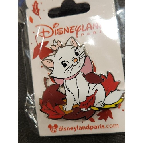 Disney Pin Aristocats Marie Kitty Kitten Fall Leaves Autumn Leaf Paris DLP 00034 - Picture 2 of 3
