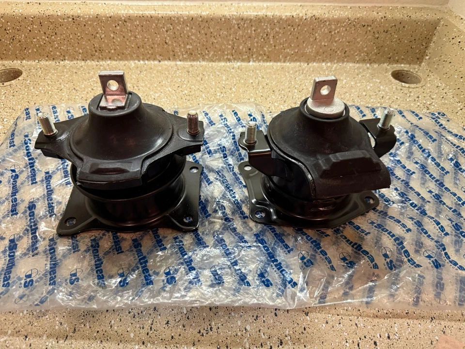 2010-2013 - JUEGO DE 2 SOPORTES DE MOTOR Y TRANSMISIÓN PARA ACURA MDX (3,7 L, V6, A/T) Foto 2 de 4