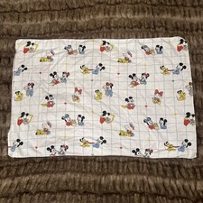 Dundee The Walt Disney Company Vintage Mickey  Friends Receiving Blanket 1984