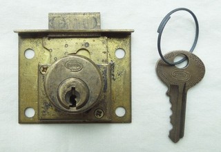 Pin Tumbler gaming machine trade stimulator Lock & Key