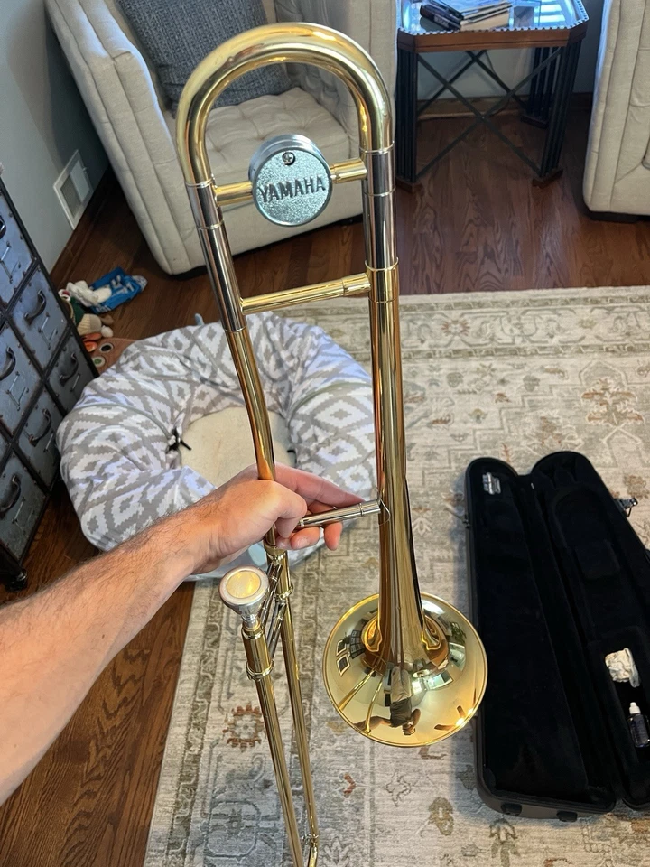 Yamaha YSL200AD Trombone with Hard Case and Mouthpiece - Image 2 of 4