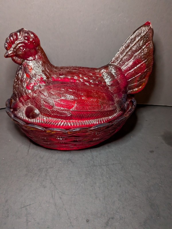 Ruby Red Flash Hen on the Nest ~ Indiana Glass Style ~ Full Size 6" unmarked 