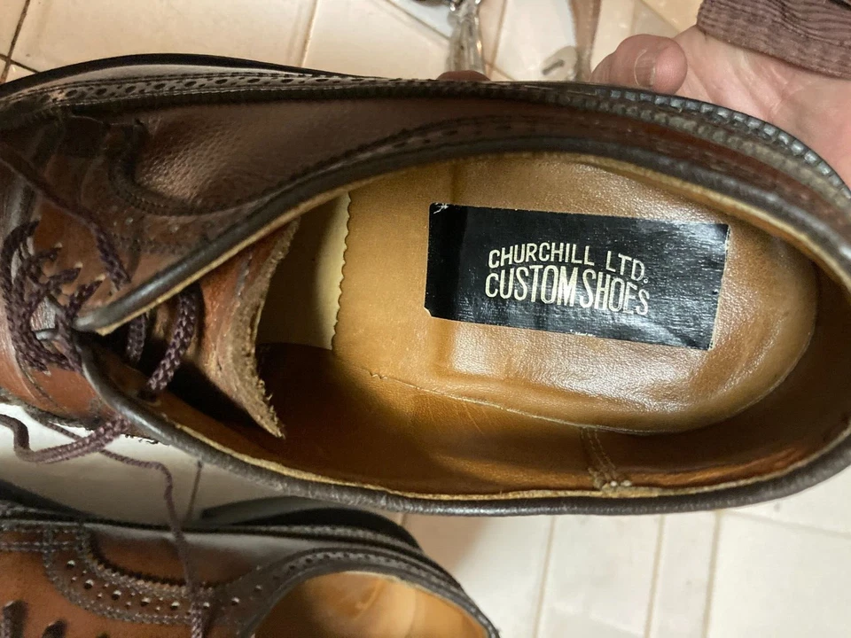 ZAPATOS CHURCHILL MARRÓN CLÁSICO PUNTA DE ALA CON CORDONES URBAN CITY POWER BUSINESS 8.5 D Foto 2 de 4