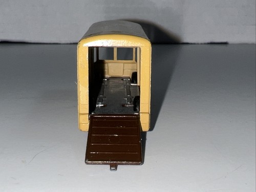 1963 Budgie Models Cattle Truck Number 22 Made in England Rare! - Picture 9 of 10