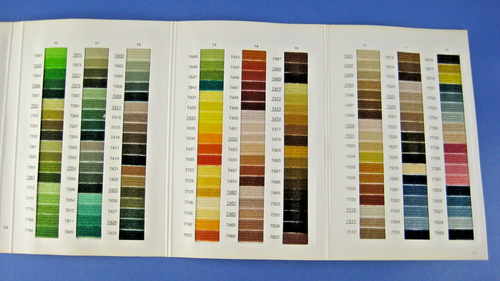 DMC Laine Tapisserie Fold Out Color Chart Book Tapestry Wool Samples 7104 - 7999 - Picture 5 of 6
