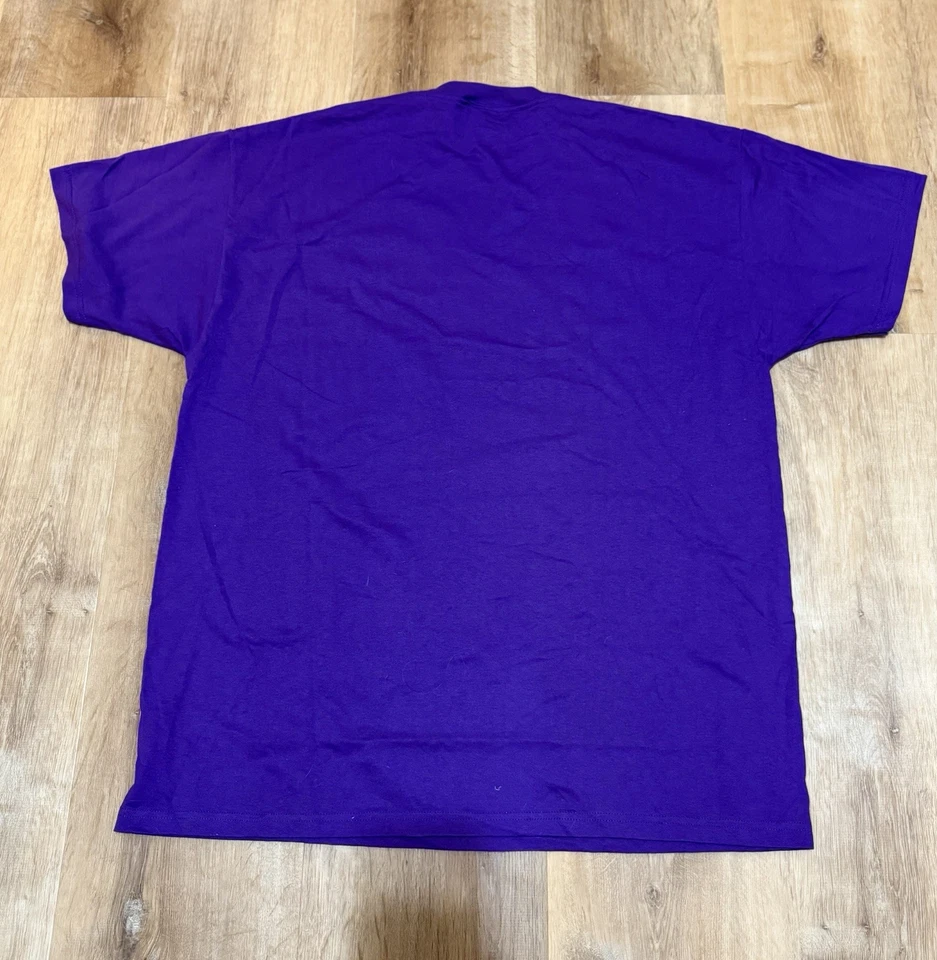 🏀Milwaukee Bucks Purple T Shirt Mens 2XL 🏀 - Image 4 of 4