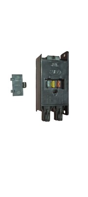 MI→6 LEER Truck cap Fuse Box with Fuses #138048 | eBay