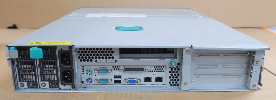 Fujitsu Primergy RX300 - 1x Xeon Single Core 2.66GHz 2GB Ram 2x 73GB HDD Server - Image 2 of 3