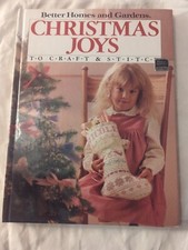 Better Homes and Gardens Christmas Joys to Craft  Stitch 1985 HC Preowned