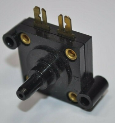 NEW Fairchild Pressure Sensor Switch Part# 140-K2  140K2