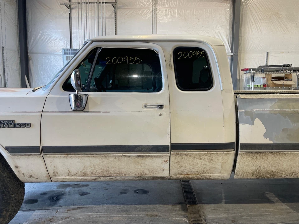 1993 Dodge Pickup 250 Automatic Transmission AT 4x4 5.9L 232K Foto 4 de 4