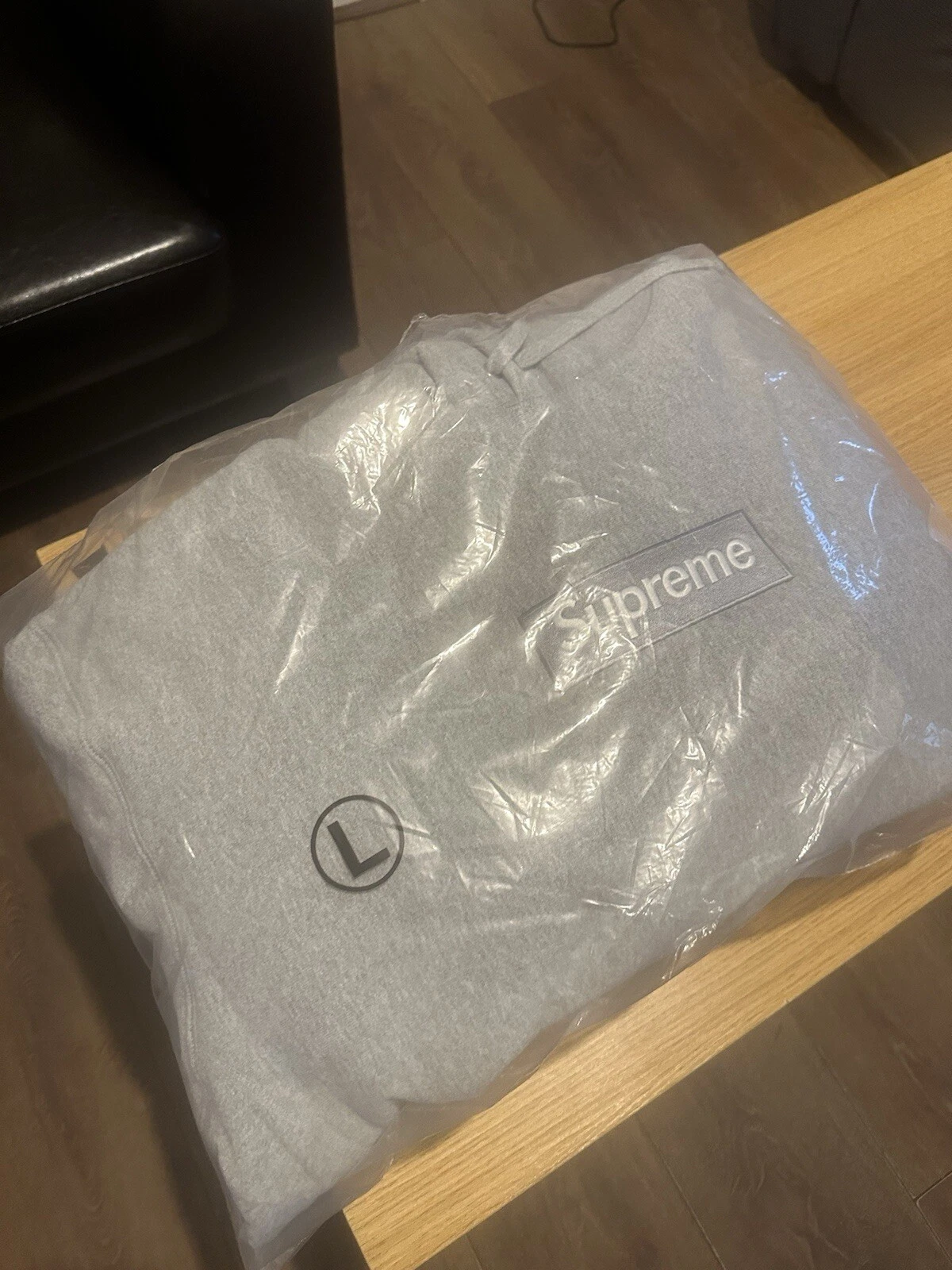 Sweat à capuche logo Supreme Box gris bogo (FW24)   Large   ✅ Commande confirmée