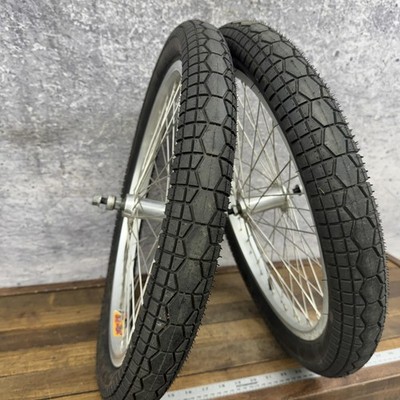 Demolition Zac 20in BMX Wheelset 48H 3/8 Axle Silver Rims 2.40