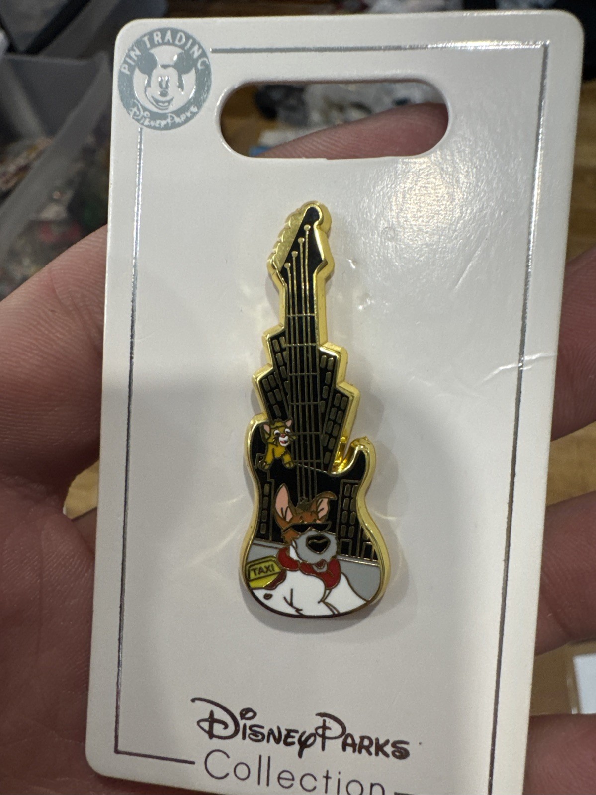 Disney Oliver And Company Dodger Rock N Roll Guitar  Character Pin LR