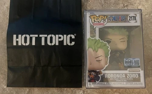 FUNKO POP ONE PIECE RORONOA ZORO ROYALTY LIMITED 3500 EDITION IN HAND HOT TOPIC