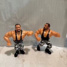 WWF Hasbro Action Figure - Series 2 Tag Teams: Bushwhackers (Butch / Luke)