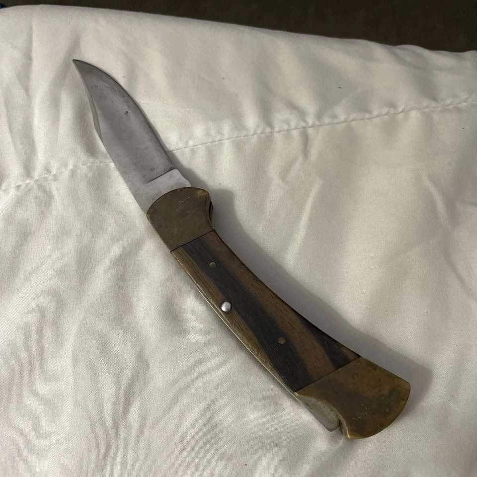 Vintage Buck 112 USA Lock back Folding Knife 1967-1972 Date Code - Image 2 of 4