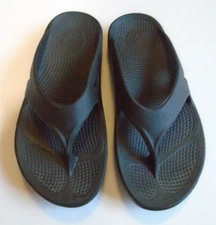 OOFOS OOriginals Recovery Thong Sandals Black Flip Flops Mens Sz 6 Woman Size 8