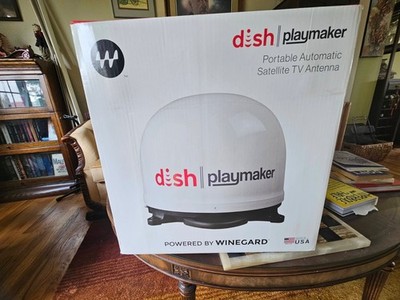 UNUSED Winegard White Company PL-7000 Dish Playmaker Portable Antenna