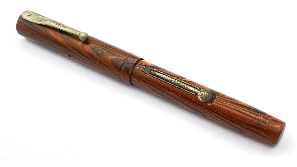 PLUMA ESTILOGRÁFICA WATERMAN 51V DE COLECCIÓN EN ROJO ONDULADO ELÁSTICA 14K FINA NUEVA EN CAJA HECHA EN EE. UU. Foto 2 de 4