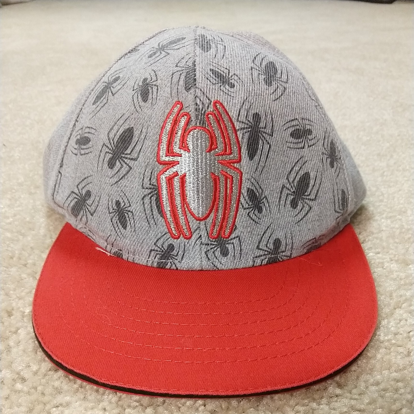 Spiderman Baseball Cap Hat Marvel Universe Gray Red Spider Logo Snapback