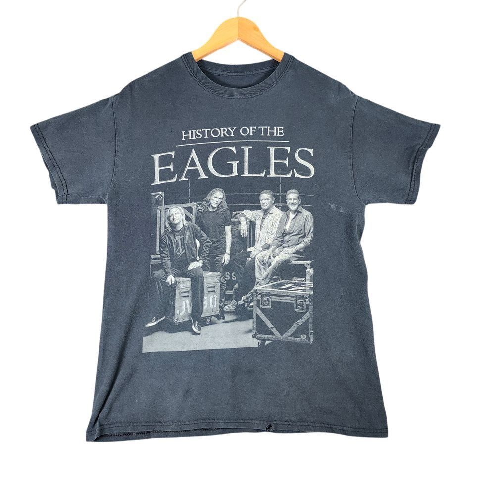 The Eagles History Tour 2015 Concert Band Graphic T-Shirt Rock Music Memorabilia
