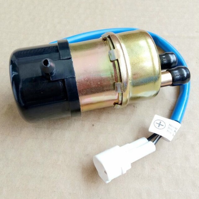 Petrol Fuel Pump For Kawasaki Ninja ZX6R ZX600 20002002 ZX9R ZX900