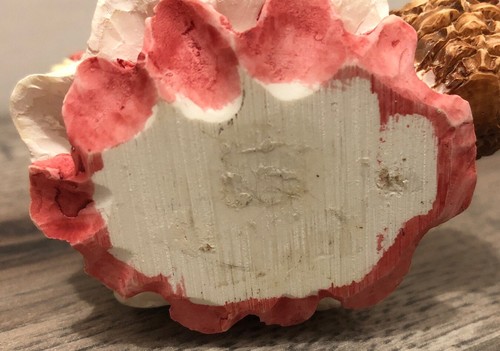 3,25"" Oma Lumpenpuppe Figur mit Motorhaubenschürze & Garnkorb bunte Knöpfe - Bild 7 von 7