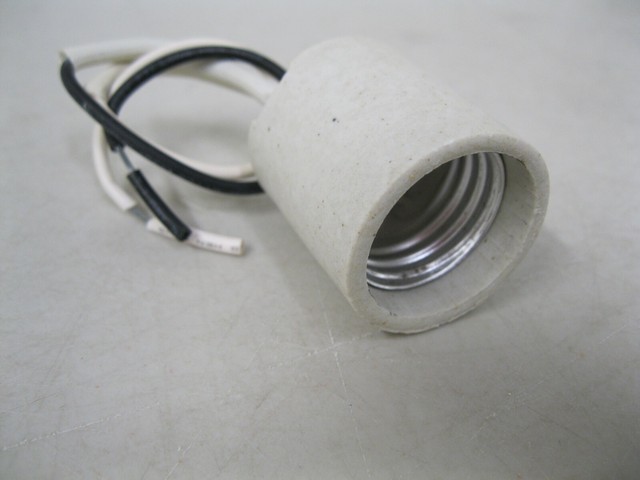 Porcelain Light Socket Lamp Holder Ceiling Fan Fixture Standard
