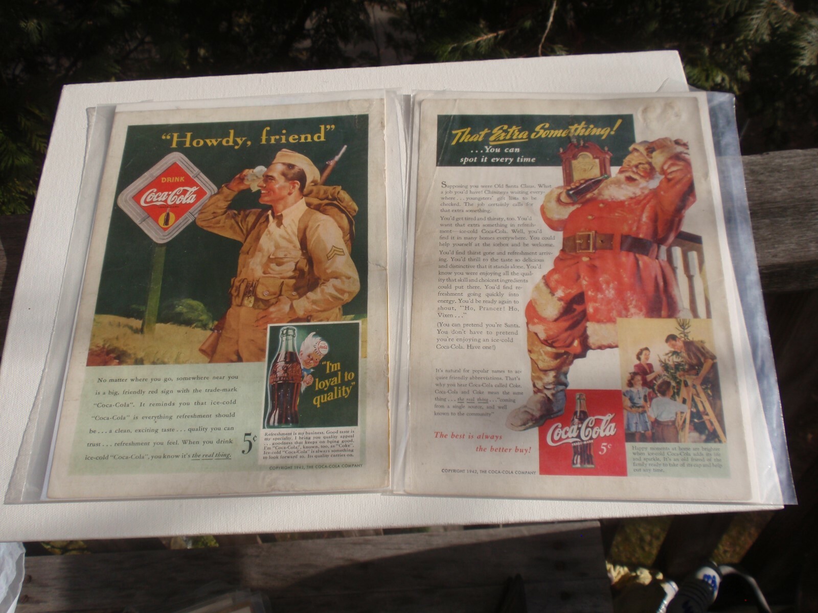 2 VINTAGE COCA COLA ADS ON CARDBOARD AND IN PLASTIC SANTA 1942 | eBay