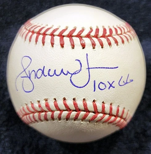 ANDRUW JONES 10 X GG GOLD GLOVE INSCRIPTION SIGNED AUTO BASEBALL HOF BECKETT COA