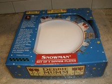 SAKURA DEBBIE MUMM SNOWMAN SET OF 4 DINNER PLATES IN BOX