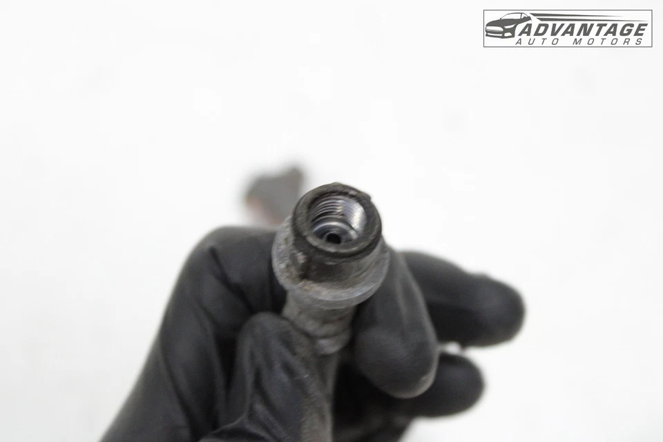 2016-2022 CHEVROLET MALIBU PINÇA DE FREIO TRASEIRA DIREITA MANGUEIRA TUBULAÇÃO FABRICANTE DE EQUIPAMENTO ORIGINAL - Imagem 3 de 4