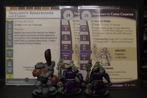 Dungeon & Dragons Miniatures TROGLODYTE ENCOUNTER - 3 minis - with cards