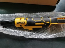 Dewalt 1/2 In Driver. Cordless Impact Wrench